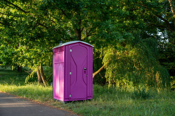 Best Portable bathroom rental  in West Allis, WI
